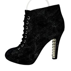 Chanel Pearl Heel CC logo Victorian Lace Up Ankle Boots black silver size 38